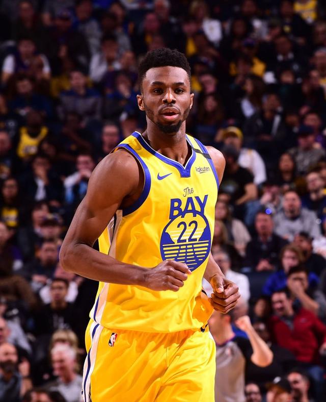 媒体批评贝林厄姆，赖特：他们没准备好接纳一位黑人超级巨星（媒体抨击贝林厄姆，赖特：他们尚未准备好接受一位黑人超级巨星）