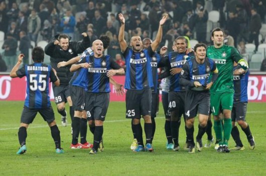 C罗前队友：C罗能踢到100岁！不喜欢梅西就不喜欢足球！（C罗昔日队友：C罗能踢到百岁！不喜欢梅西就不是足球迷！）