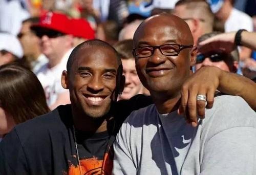 天空体育：热刺想纯租借帕利尼亚，不包含任何买断条款（天空体育：热刺拟仅租借帕利尼亚，合同不含买断选项）