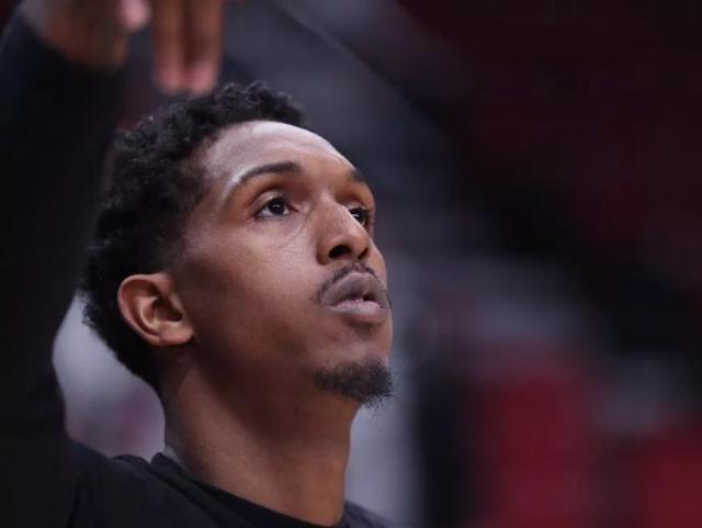 半场战报：毕尔巴鄂竞技1-0皇家奥维耶多，尼科-威廉斯建功（半场快讯：毕尔巴鄂竞技1-0皇家奥维耶多，尼科-威廉斯先下一城）