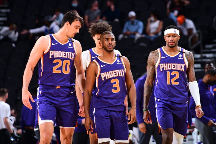 齐沃：我承担丢12个球的责任，但其中有7个发生在两场比赛里（齐沃：12粒失球我负责，但有7球集中在两场比赛）