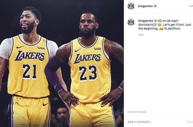 跌跌撞撞但是很有效！奎因转身过掉奥科吉跨步收球上篮得分（踉跄却高效！奎因转身摆脱奥科吉，跨步收球上篮得手）