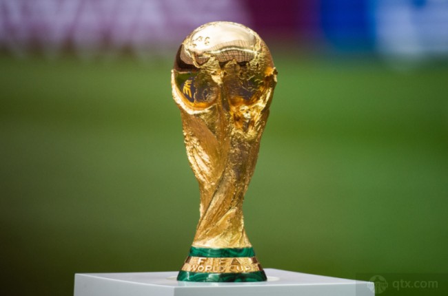 斯普利特：这对杨瀚森是一次很好的教训，可以帮助他提升自己（斯普利特：这次教训将助杨瀚森成长与提升）