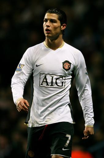 就一个不中？多特半场三分5中0一分未得 仅拿1助攻（多特半场手感冰凉：三分5投全失，0分仅1助攻）