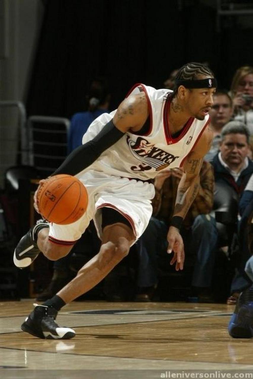 麦卡父亲：诸多优秀品质将麦卡带到了巅峰；红军需时间来磨合（麦卡父亲：多项长处助麦卡登顶，红军仍需时间磨合）